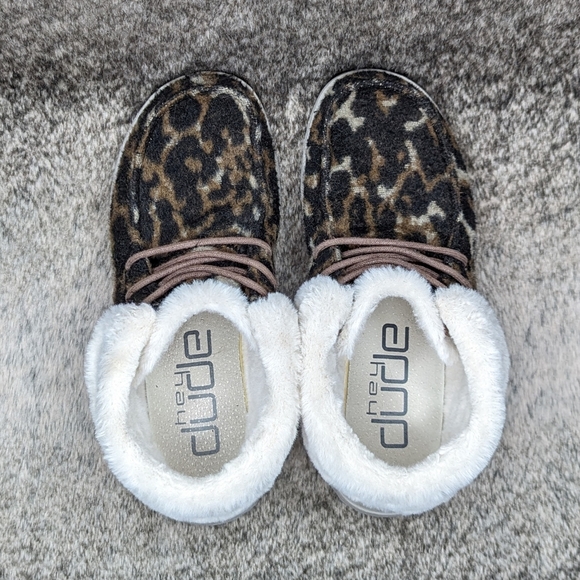 Hey Dude Britt Abstract Leopard Ankle Bootie Women's 5 - Picture 8 of 14